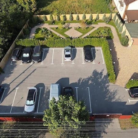 Golden Lion Hotel Boryspiľ Exteriér fotografie